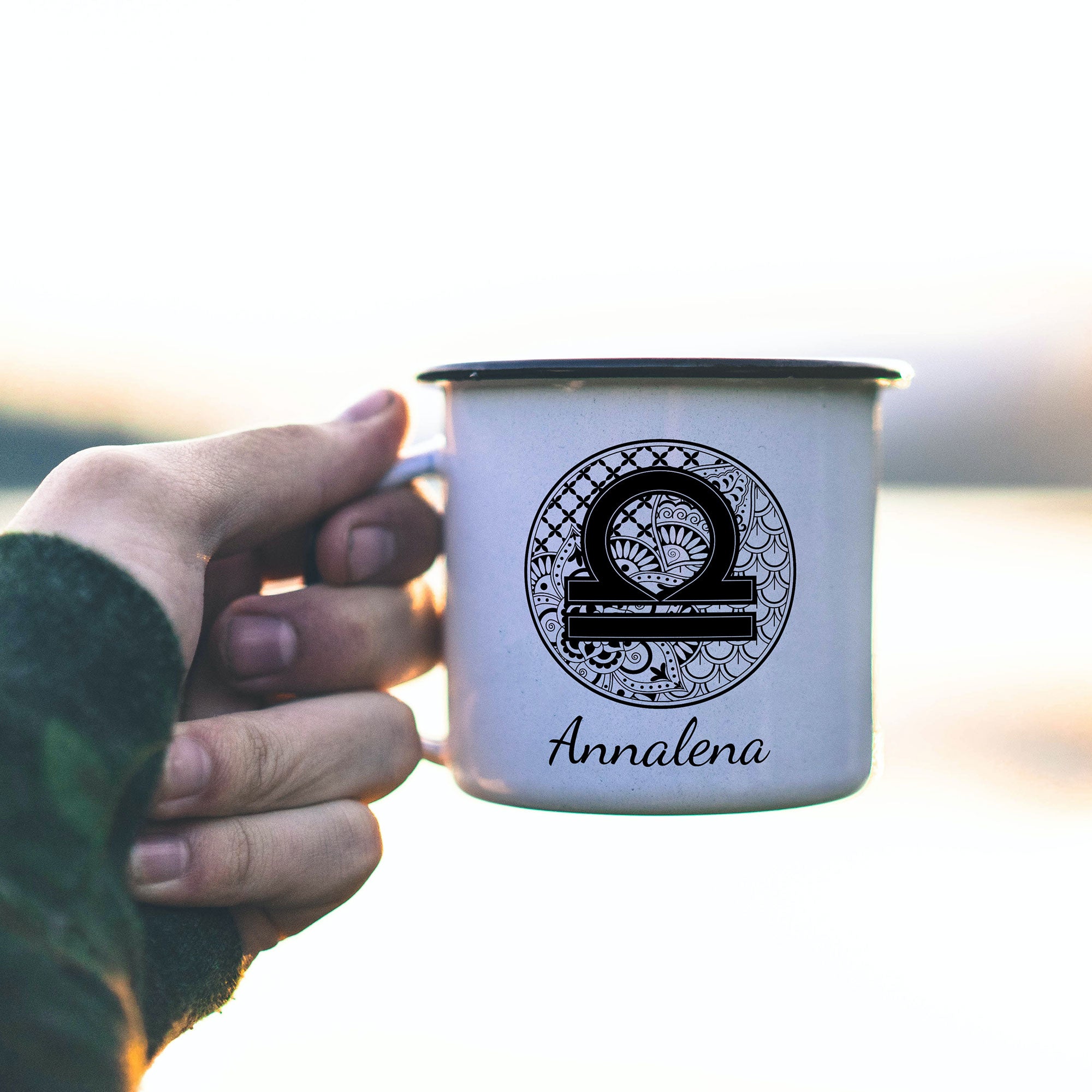 Emaille-Tasse mit Personalisierung - kinder-druckerei.de