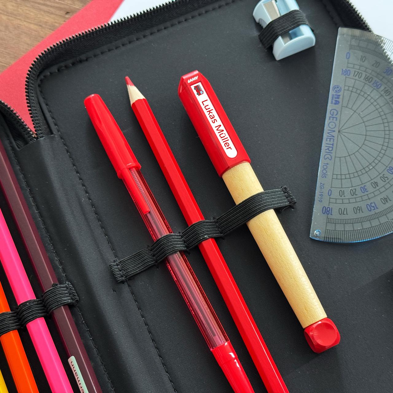 Personalisierter Lamy Schreiblern-Füller Rot & 70 Namensaufkleber - kinder-druckerei.de